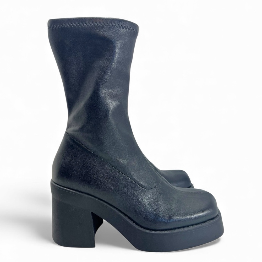 Steve Madden Klayton Black Platform Boots